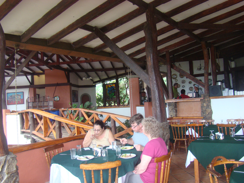 lunch at Hacienda Guachipelin
